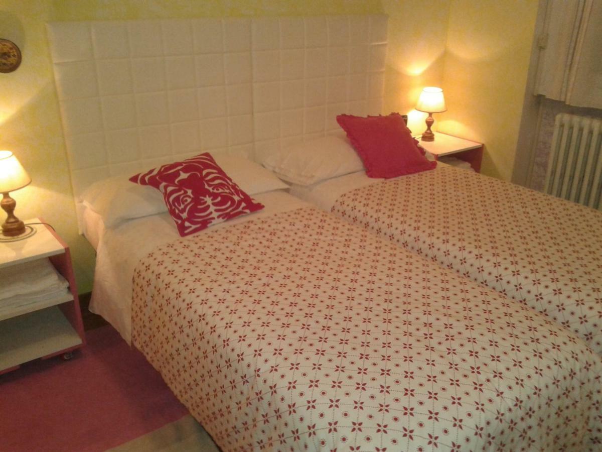 Готель Milan House Екстер'єр фото