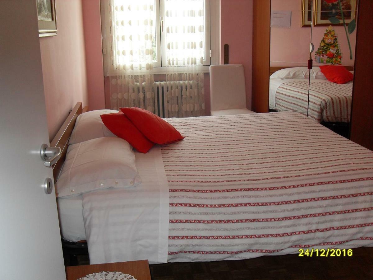 Готель Milan House Екстер'єр фото