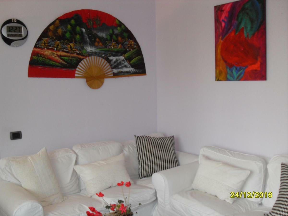 Готель Milan House Екстер'єр фото